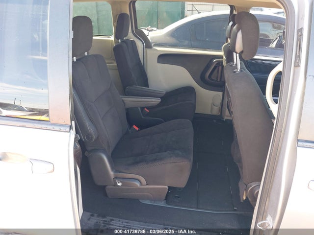 2C4RDGBG4FR613767 Dodge Grand Caravan Se