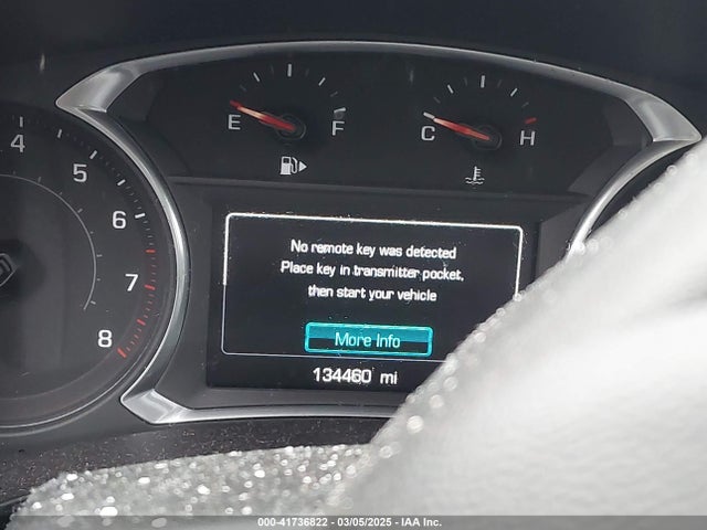 1G1ZD5STXJF153315 Chevrolet MALIBU LT