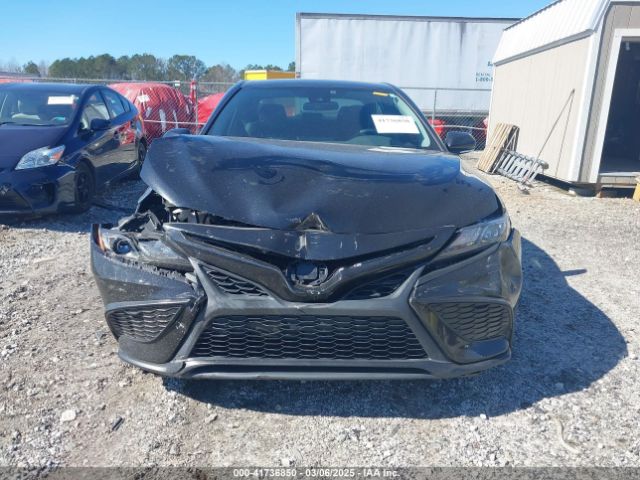4T1G11AK4NU040899 Toyota CAMRY SE