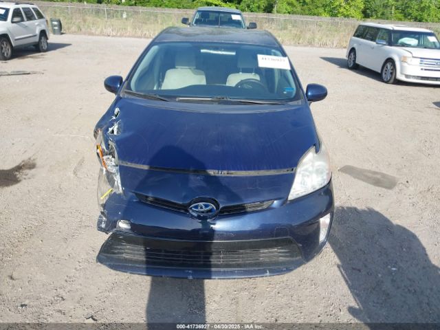 JTDKN3DU7E0385069 Toyota Prius Two