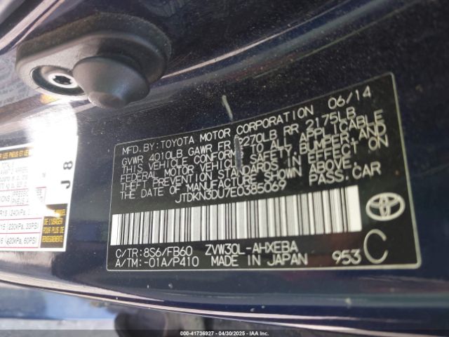 JTDKN3DU7E0385069 Toyota Prius Two