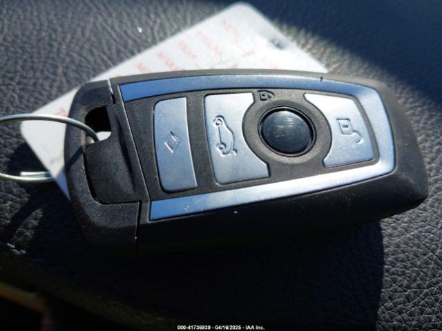 2011 BMW 740I WBAKA4C52BC392112 Photo 10