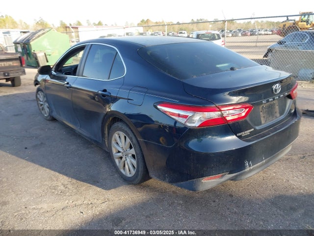 4T1B11HK0JU509187 Toyota CAMRY LE