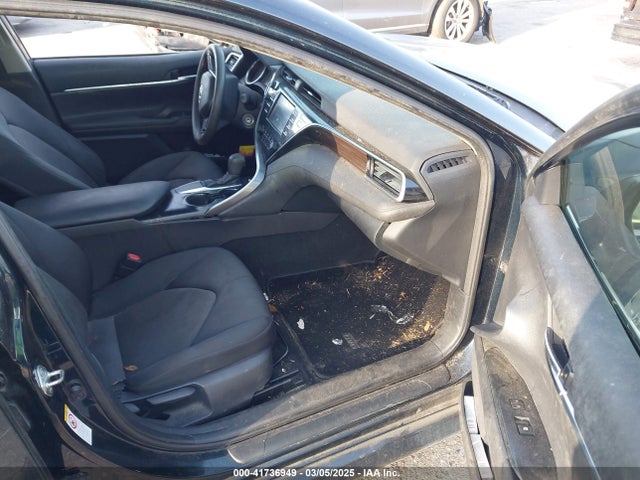 4T1B11HK0JU509187 Toyota CAMRY LE