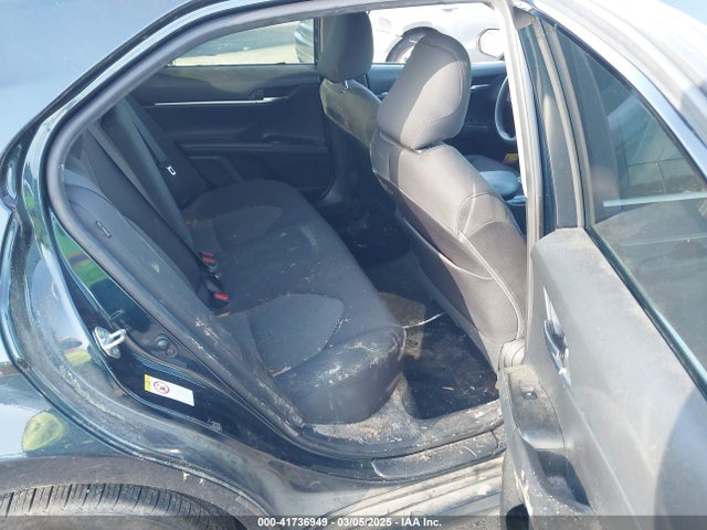 4T1B11HK0JU509187 Toyota CAMRY LE