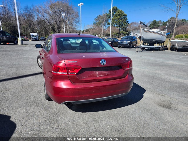 Volkswagen Passat 2015 1VWAT7A38FC052929 Image 3