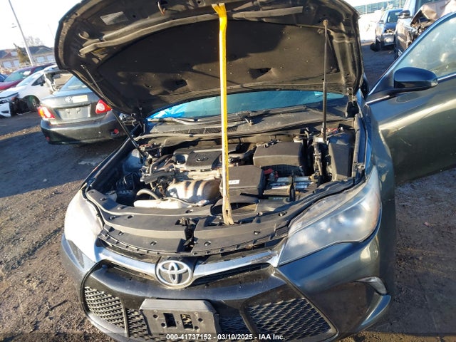4T1BF1FK7HU748394 Toyota CAMRY SE
