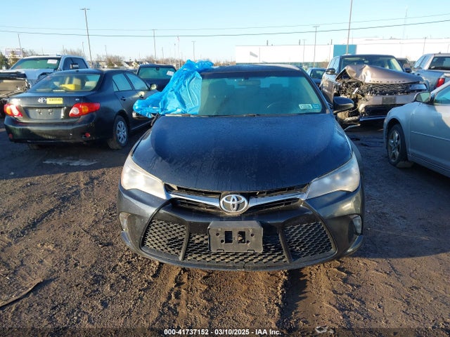 4T1BF1FK7HU748394 Toyota CAMRY SE
