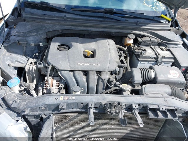 Hyundai ELANTRA SE 2017 KMHD74LF1HU173644 Image 10