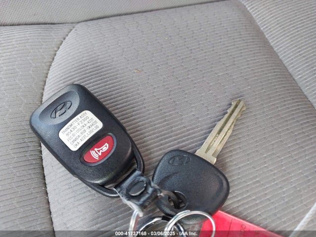 Hyundai ELANTRA SE 2017 KMHD74LF1HU173644 Image 11