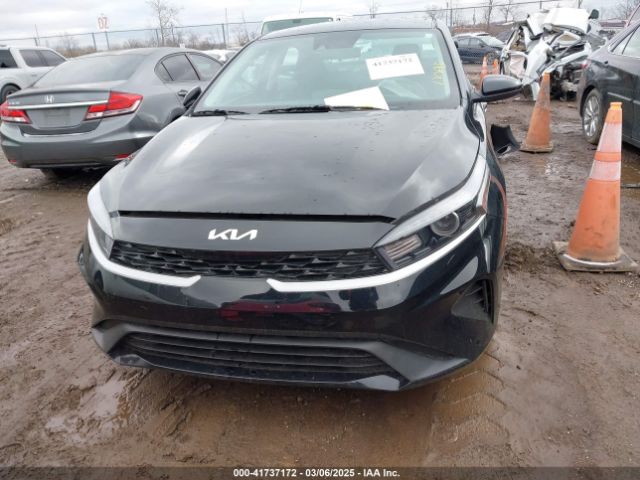 3KPF24AD1RE831847 KIA Forte Lxs