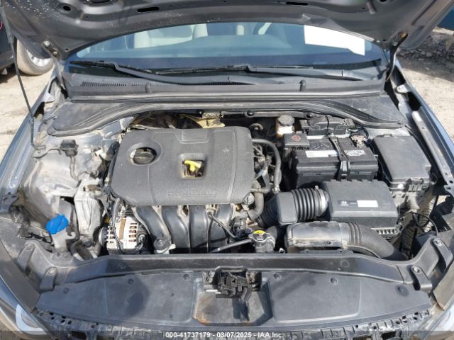 KMHD84LFXJU452027 Hyundai ELANTRA SEL
