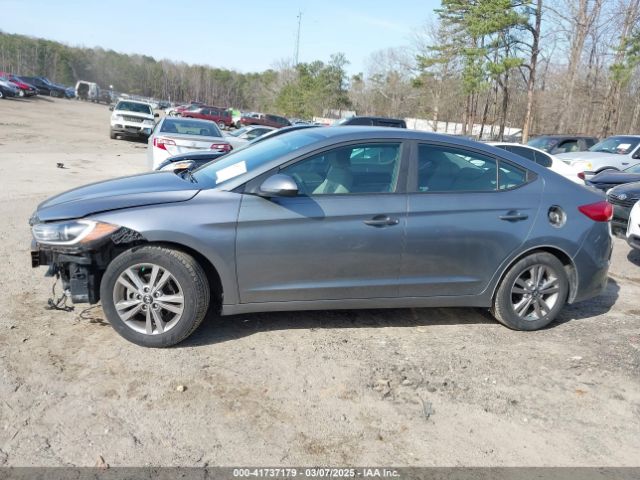 KMHD84LFXJU452027 Hyundai ELANTRA SEL