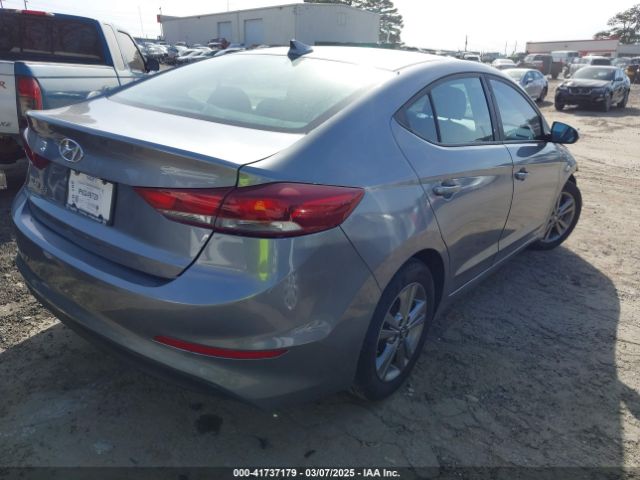 KMHD84LFXJU452027 Hyundai ELANTRA SEL