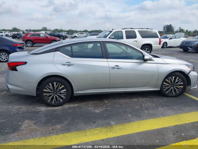 1N4BL4DV9PN350405 Nissan Altima Sv Fwd