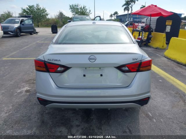 1N4BL4DV9PN350405 Nissan Altima Sv Fwd