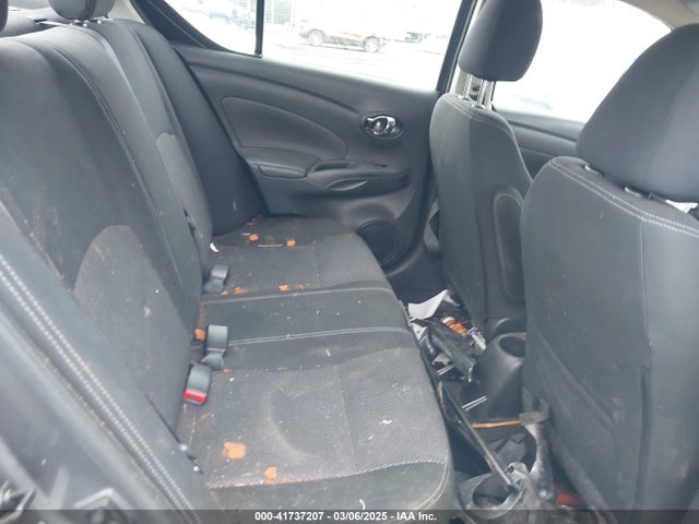Nissan Versa 1.6 Sv 2018 3N1CN7AP7JL863601 Image 8