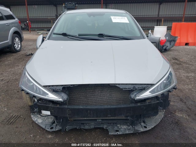 5NPD84LF1LH567004 Hyundai ELANTRA SEL