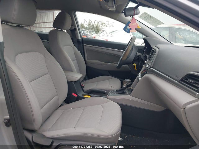 5NPD84LF1LH567004 Hyundai ELANTRA SEL