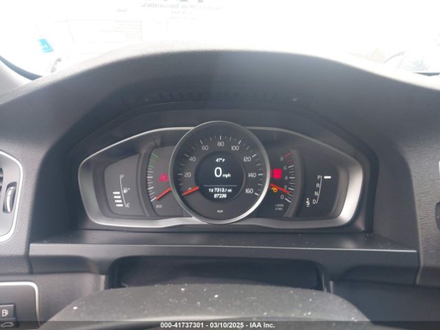 YV126MFL2H2421907 Volvo S60 T5 Dynamic