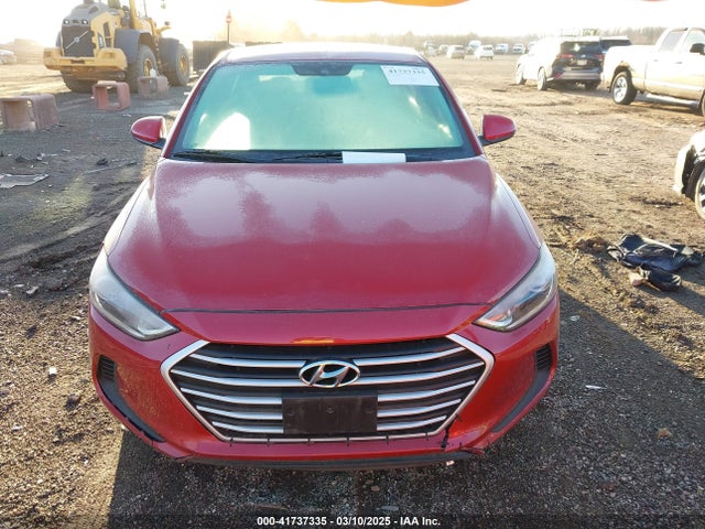 Hyundai ELANTRA SE 2018 KMHD74LF9JU452796 Image 12