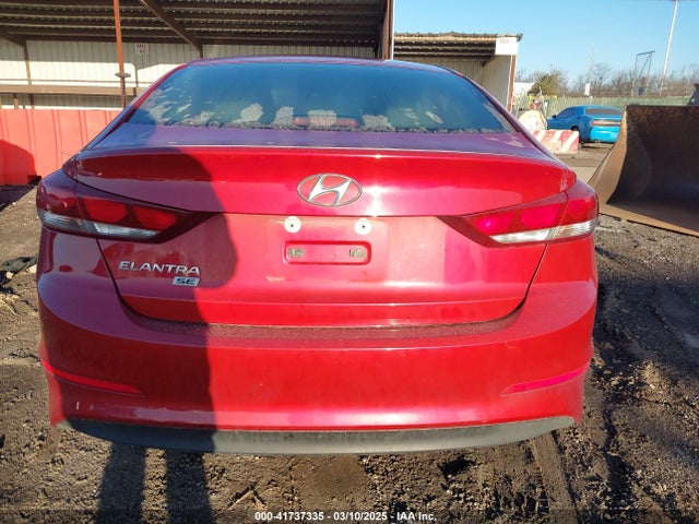 Hyundai ELANTRA SE 2018 KMHD74LF9JU452796 Image 16