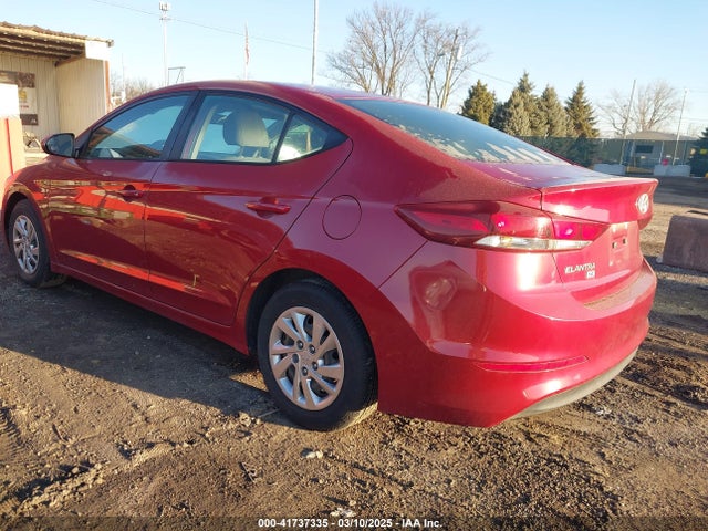 Hyundai ELANTRA SE 2018 KMHD74LF9JU452796 Image 3