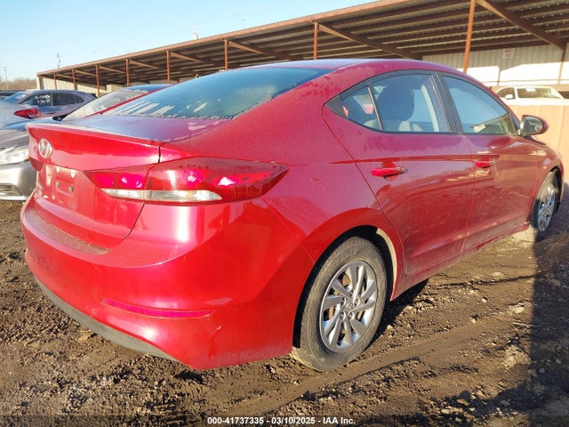 Hyundai ELANTRA SE 2018 KMHD74LF9JU452796 Image 4