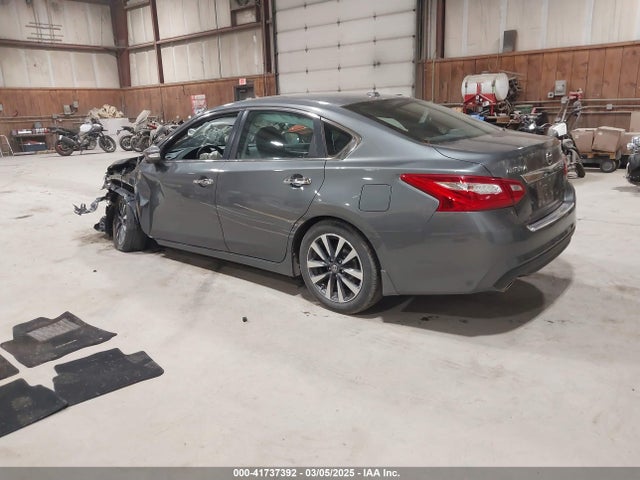 1N4AL3AP9HC268943 Nissan Altima 2.5 Sv