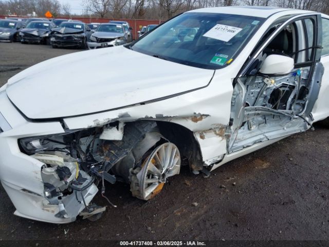 JN1EV7AR8JM611162 Infiniti Q50 3.0t Luxe