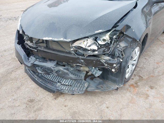 Toyota COROLLA LE 2016 5YFBURHE0GP525500 Image 6