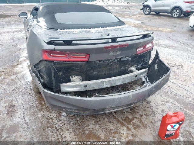 1G1FB3DX8J0124766 Chevrolet Camaro 1lt