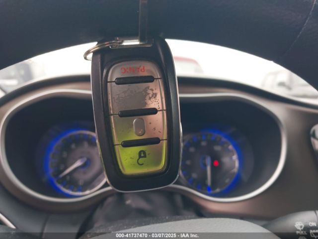 2C4RC1CG7KR698323 Chrysler Pacifica Lx