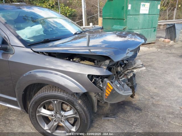 3C4PDCGGXJT171348 Dodge Journey Crossroad