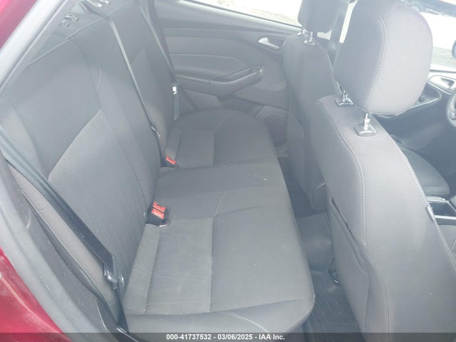 Ford FOCUS SE 2016 1FADP3F27GL404175 Image 8
