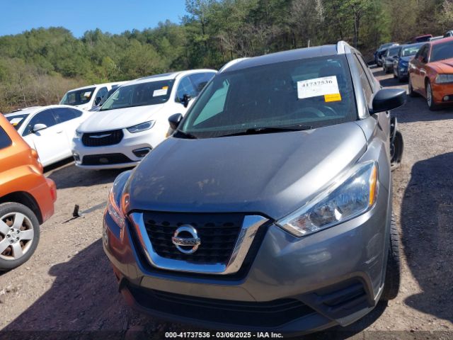 3N1CP5CU8JL530423 Nissan KICKS S