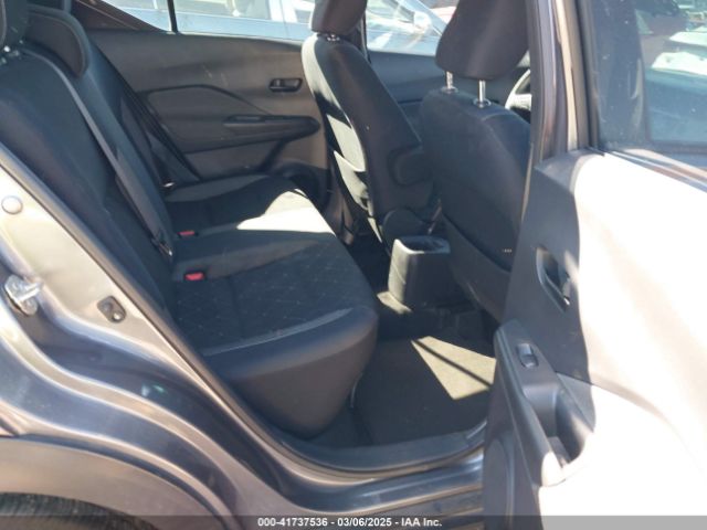 3N1CP5CU8JL530423 Nissan KICKS S