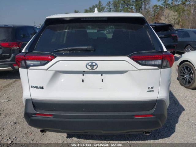 2T3F1RFV6RW445480 Toyota RAV4 LE