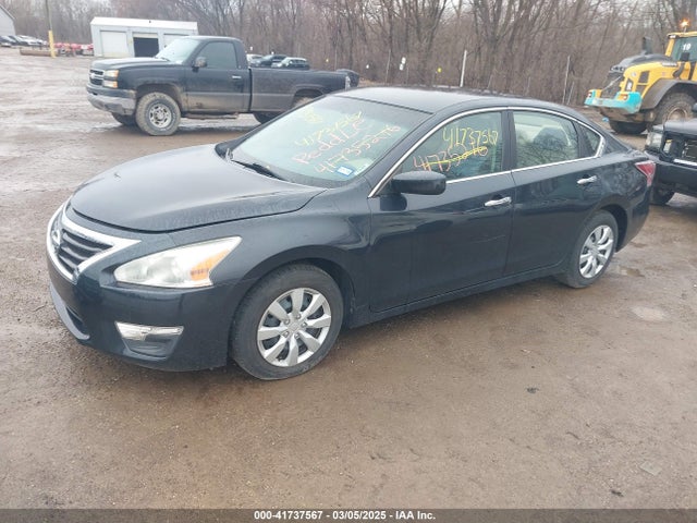 2015 Nissan Altima 2.5/2.5 S/2.5 Sl/2.5 Sv მანქანა იყიდება აუქციონზე, vin: 1N4AL3AP6FN301544, აუქციონის ნომერი: 41737567