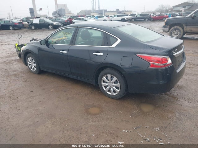 2015 Nissan Altima 2.5/2.5 S/2.5 Sl/2.5 Sv მანქანა იყიდება აუქციონზე, vin: 1N4AL3AP6FN301544, აუქციონის ნომერი: 41737567
