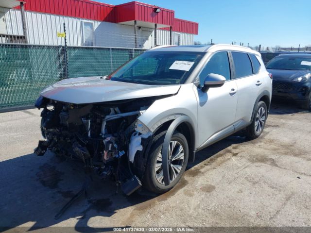 5N1BT3BA5PC813992 Nissan Rogue Sv Fwd