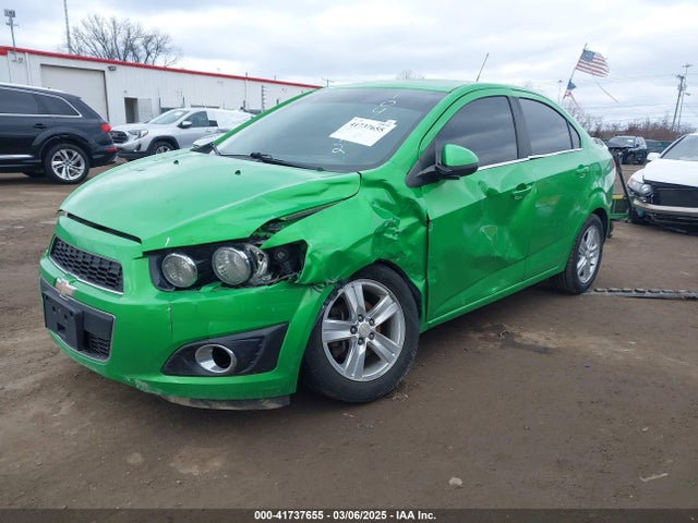 1G1JC5SH7F4104412 Chevrolet Sonic Lt Auto