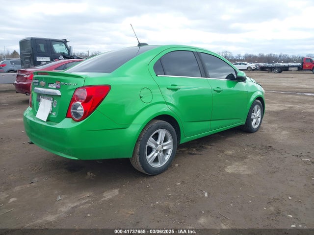 1G1JC5SH7F4104412 Chevrolet Sonic Lt Auto