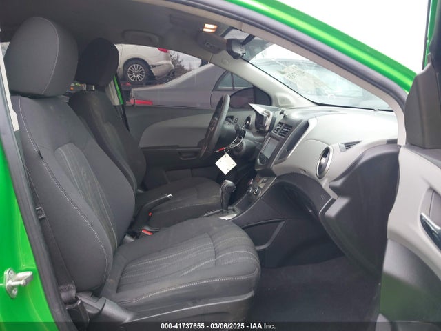 1G1JC5SH7F4104412 Chevrolet Sonic Lt Auto