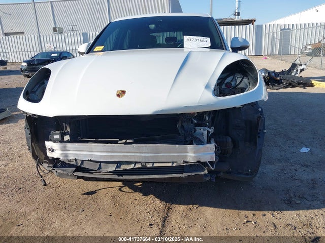 Porsche Macan 2017 WP1AA2A55HLB07044 Image 13