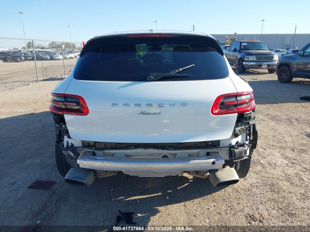 Porsche Macan 2017 WP1AA2A55HLB07044 Image 17