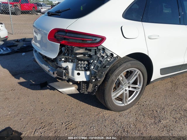 Porsche Macan 2017 WP1AA2A55HLB07044 Image 19