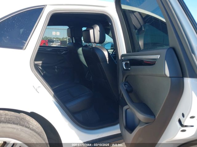 2017 PORSCHE MACAN WP1AA2A55HLB07044 Photo 7