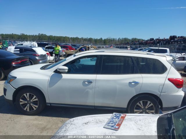 5N1DR2MM2HC689187 Nissan Pathfinder Sv