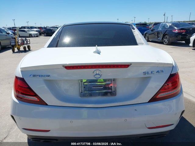 WDDPK6GA2HF132038 Mercedes-Benz Amg Slc 43